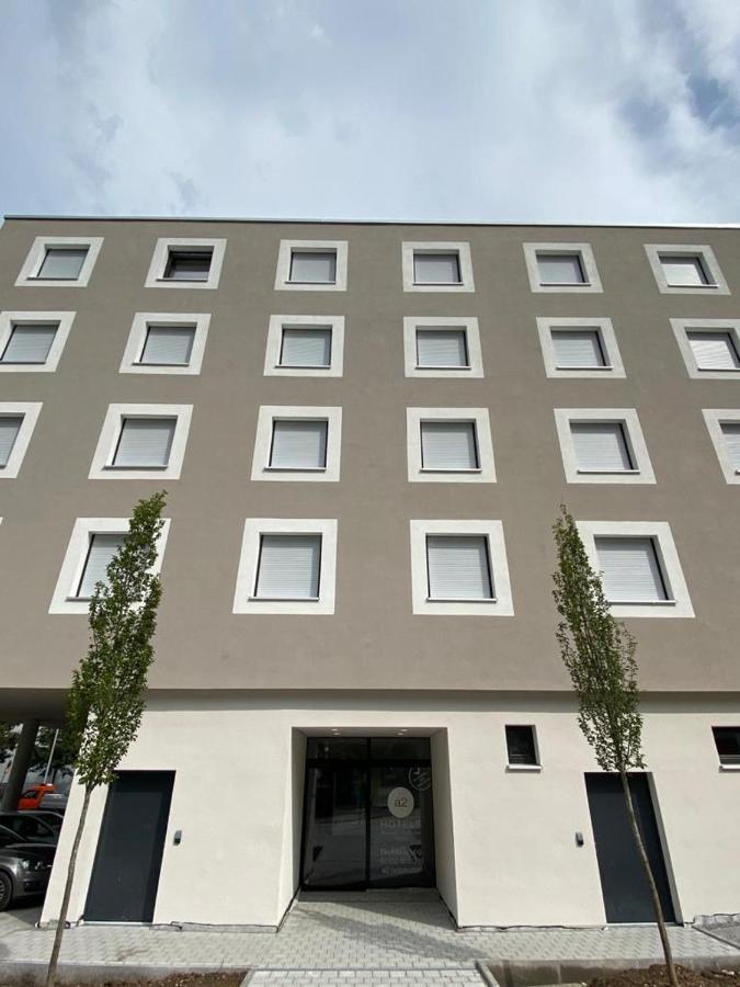 A2 Hotels Wernau Am Quadrium Exterior photo